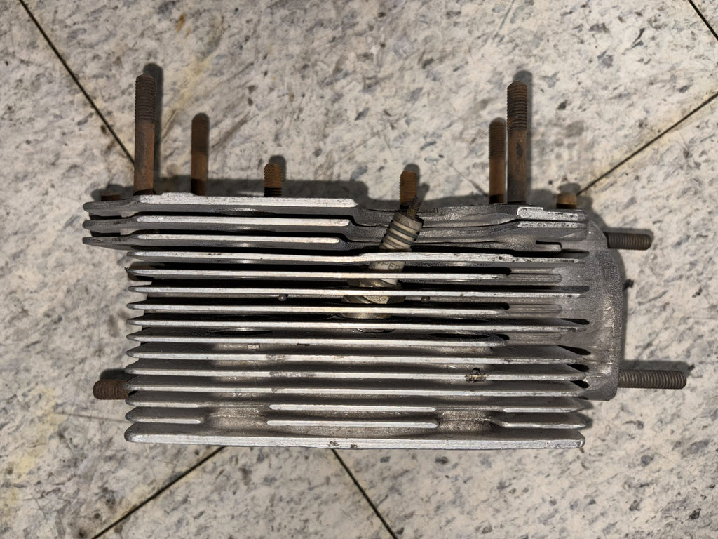 Porsche 911 Cabeza de Motor  Original (1970-1973) - 2.2L / 2.4L