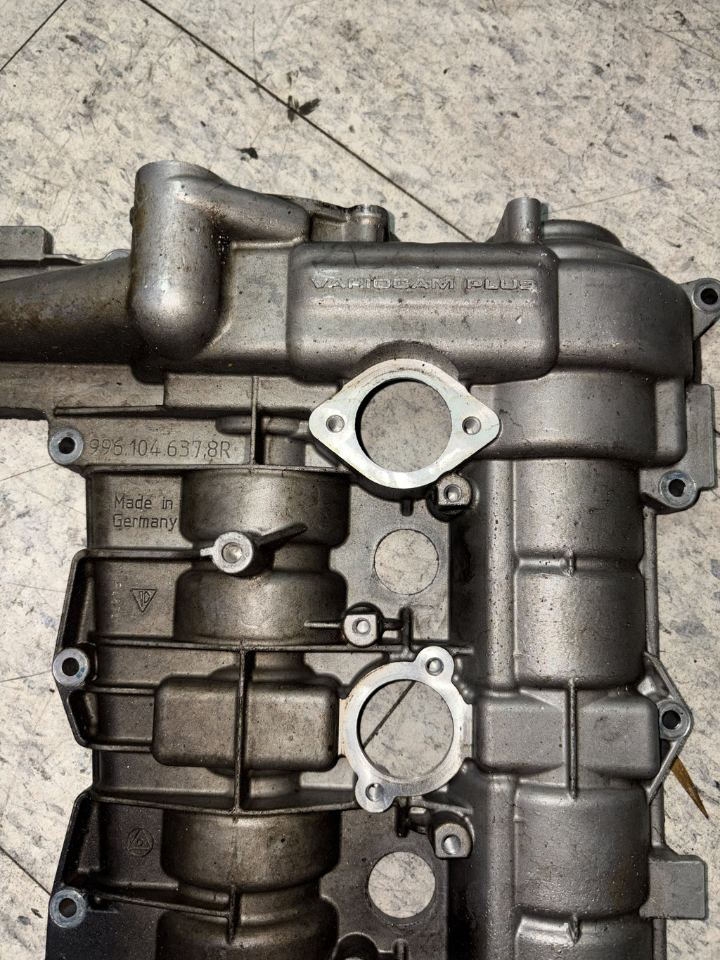Porsche (996/997) 3.6L Tapa de Punterías / Camshaft Cover VarioCam Plus
