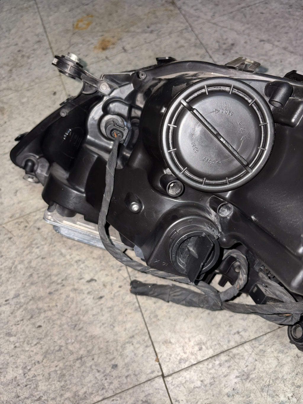 Mercedes-Benz ML63 AMG Faro Copiloto (W164) 2008