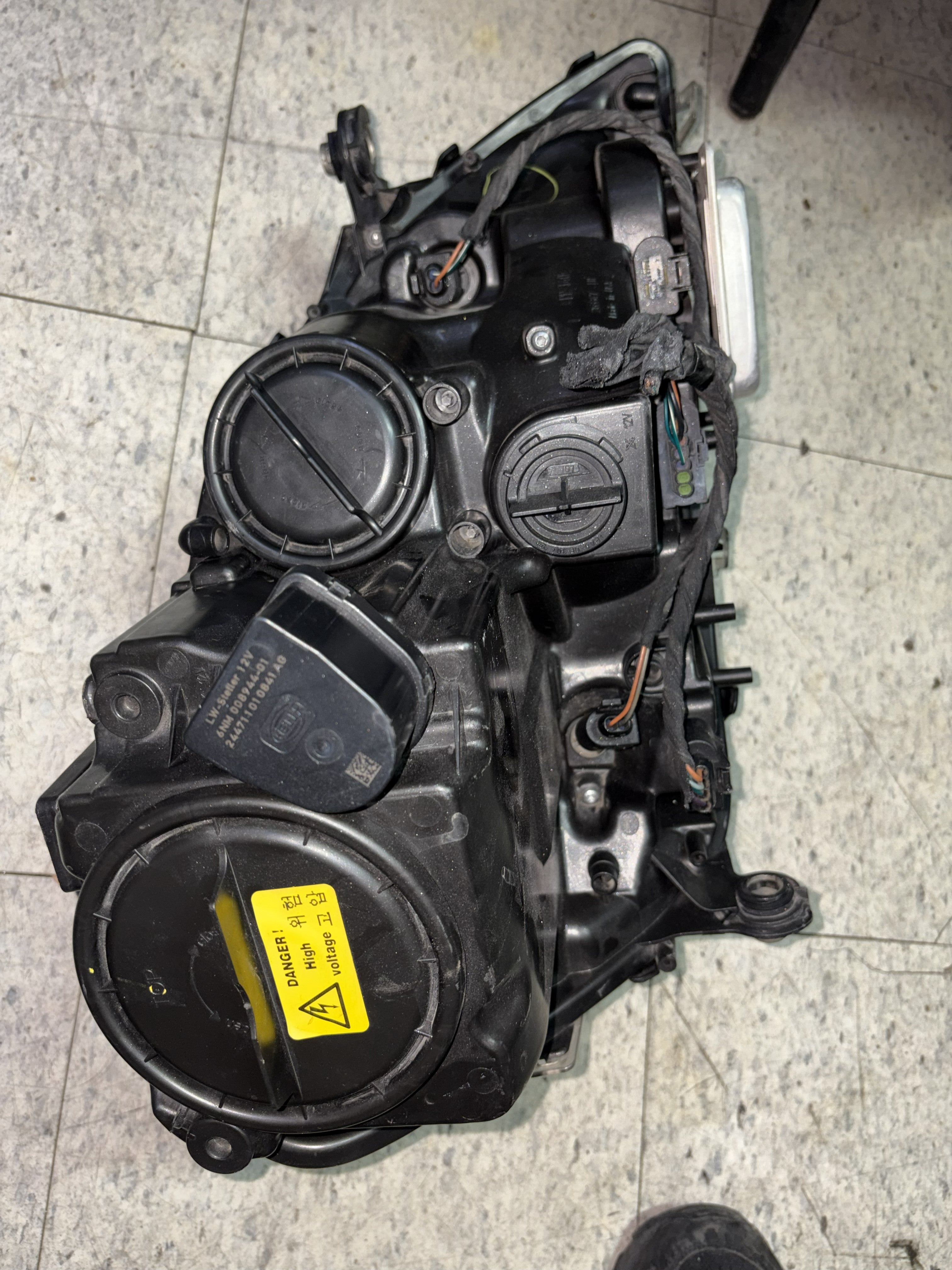 Mercedes-Benz ML63 AMG Faro Piloto (W164) 2008