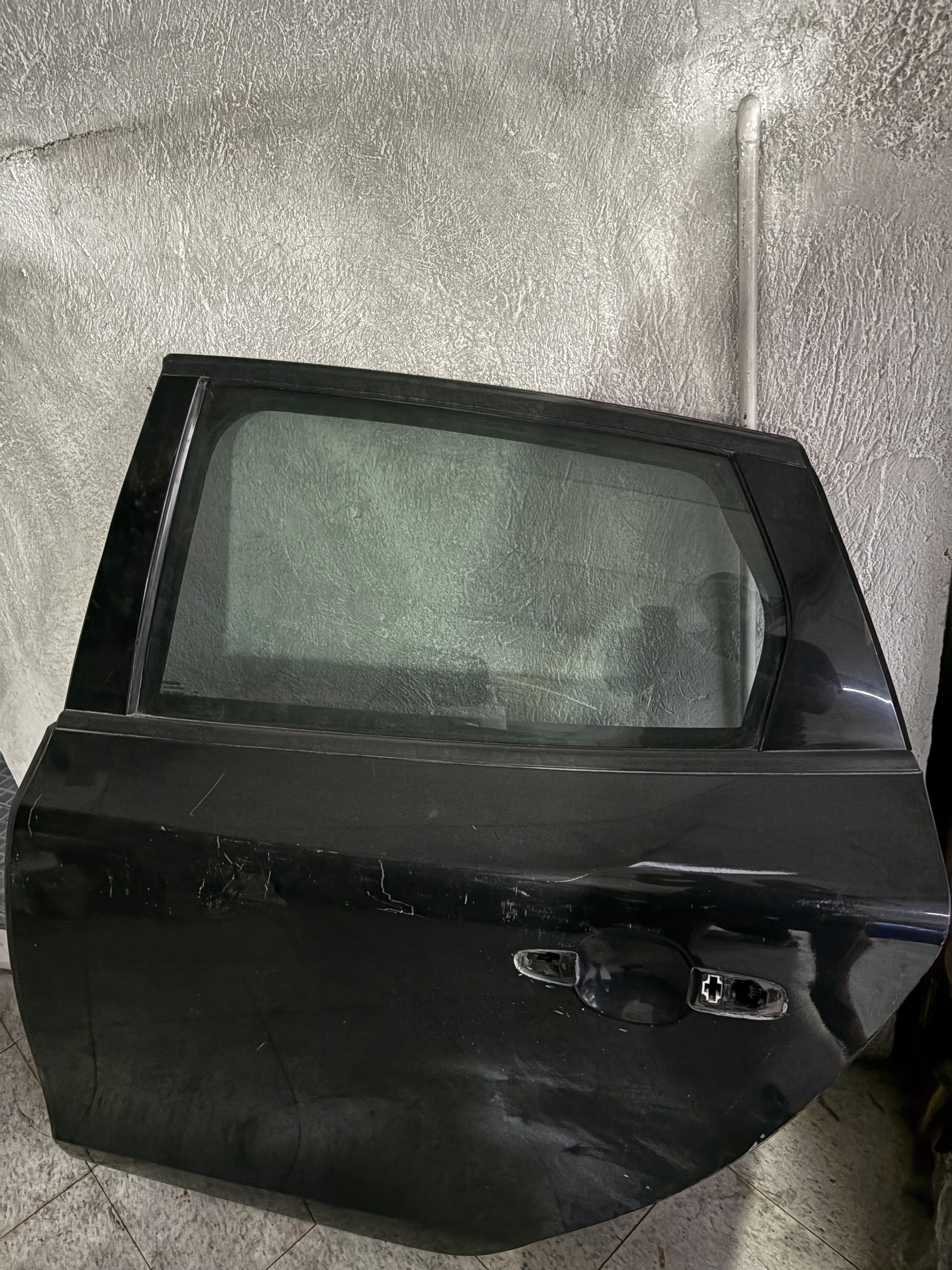 Volvo V40 Puerta Trasera Izquierda Cross Country 2013-2015