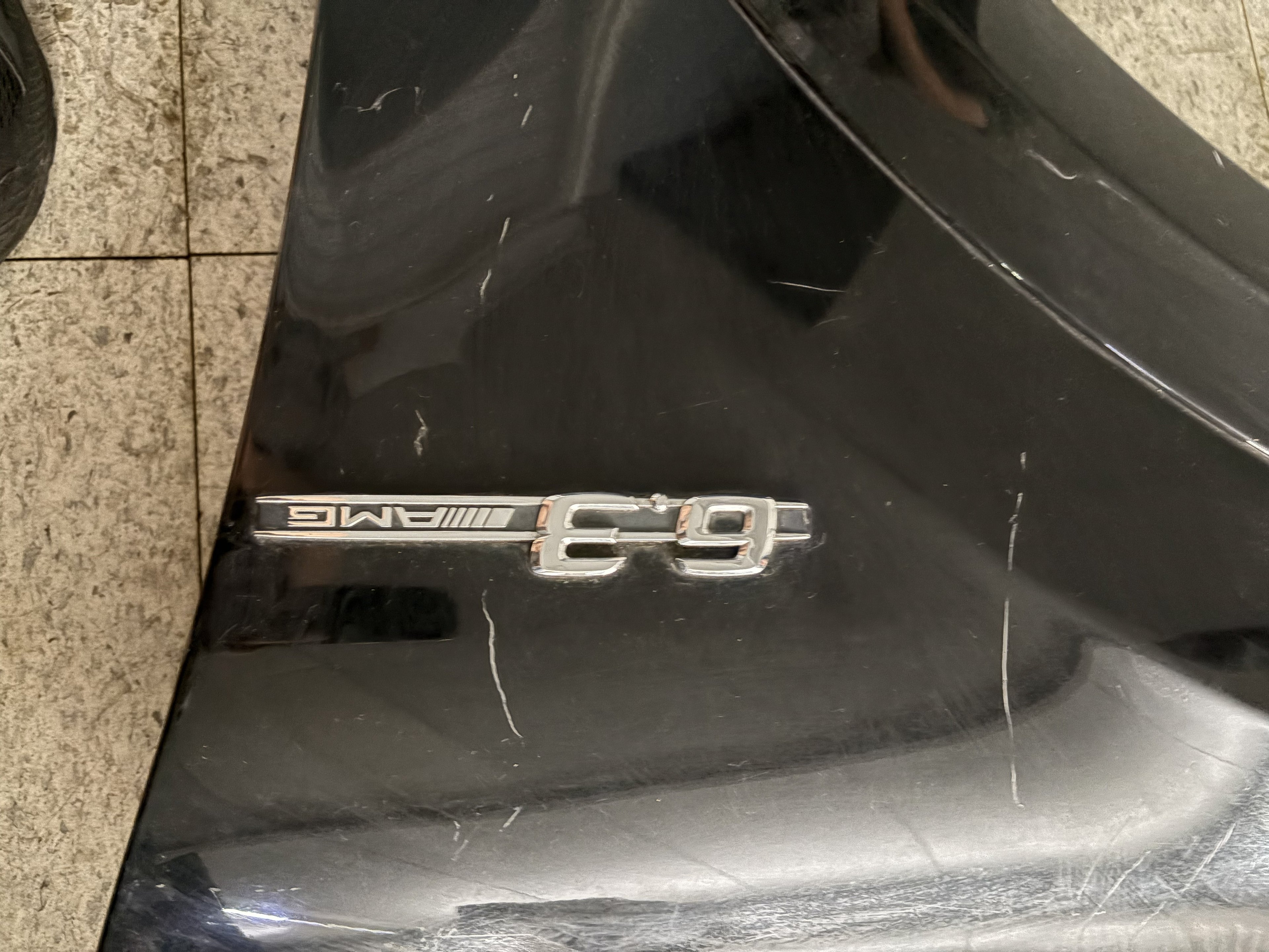 Salpicadera completa / Aleta Delantera Izquierdo Original Mercedes-Benz ML63 AMG (W164) 2008