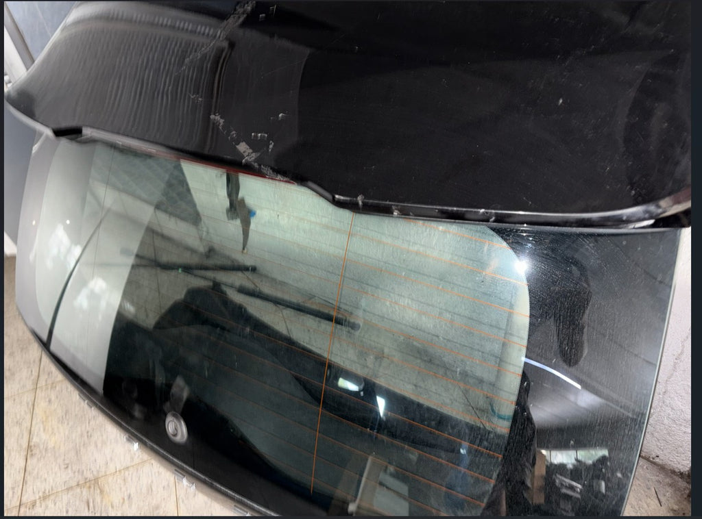Volvo V40 Compuerta Trasera Cross Country 2013 Original OEM Negro