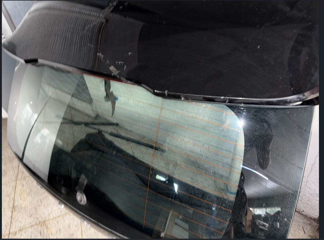 Volvo V40 Compuerta Trasera Cross Country 2013 Original OEM Negro