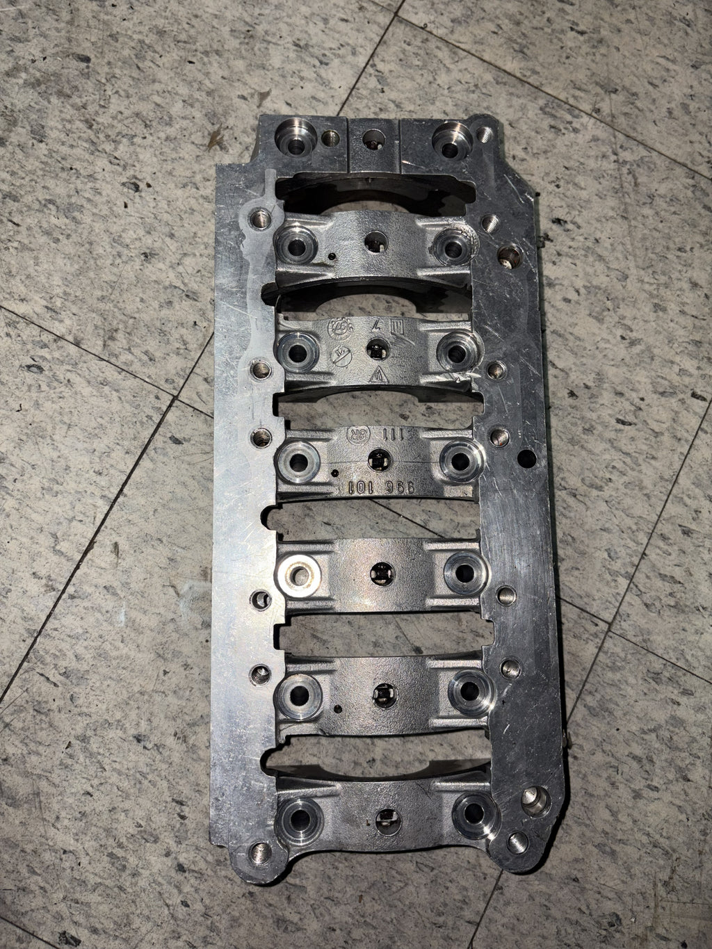 Porsche 911/Boxster/Cayman Portador de Cigüeñal (Crankshaft Carrier) Original