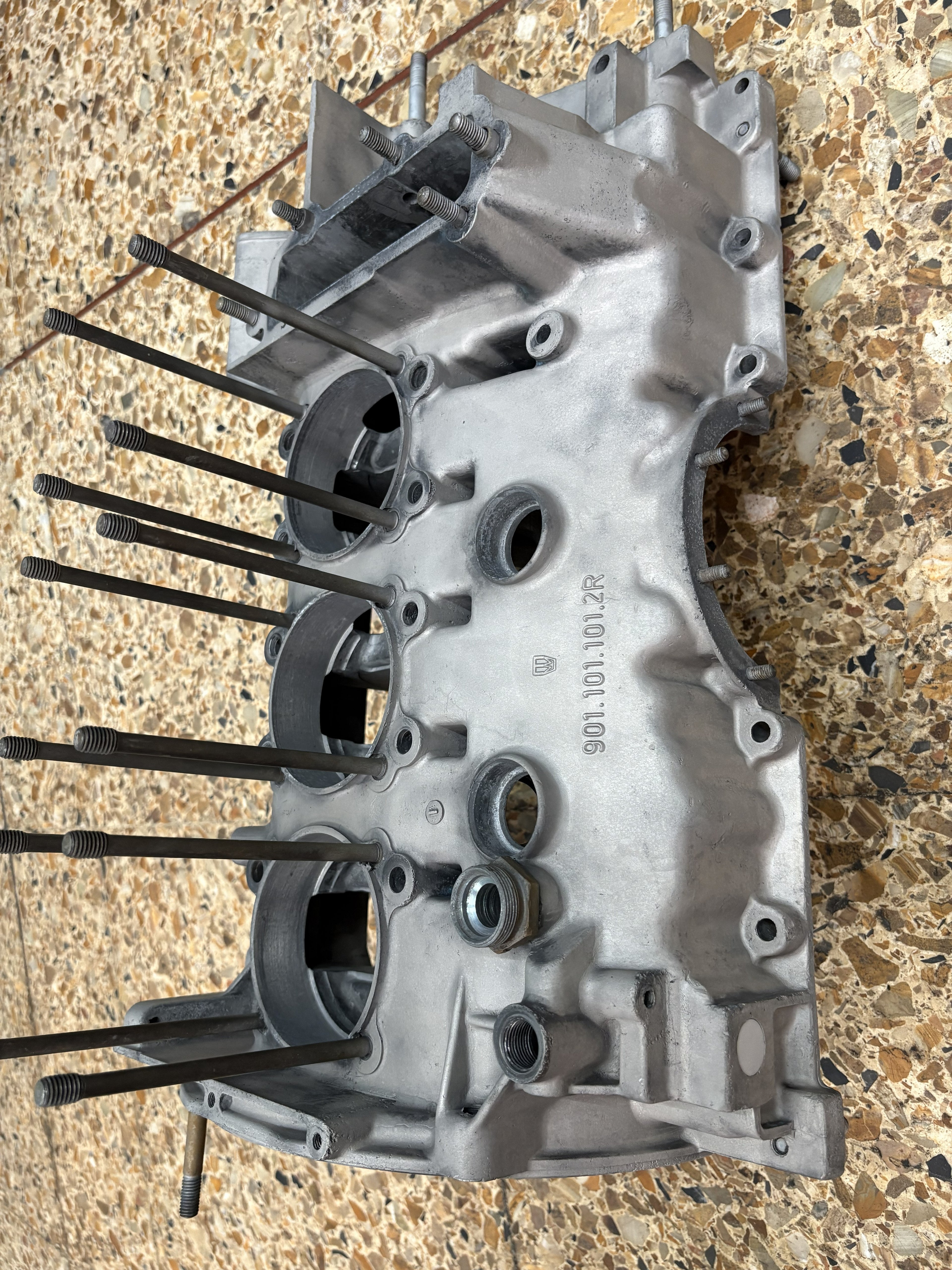 Porsche 911E 2.2L Crankcase 1970 - Magnesio / MFI Original